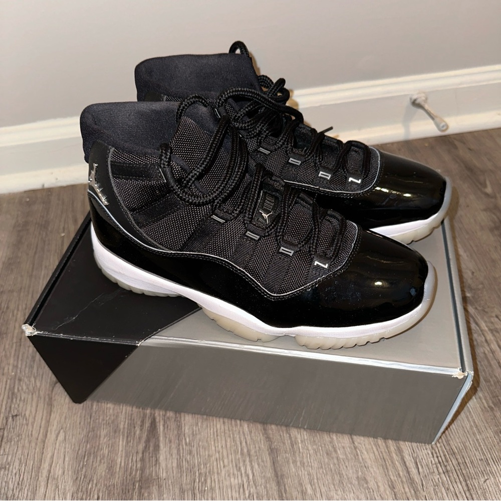 Air Jordan 11 Jubilee size 8.5